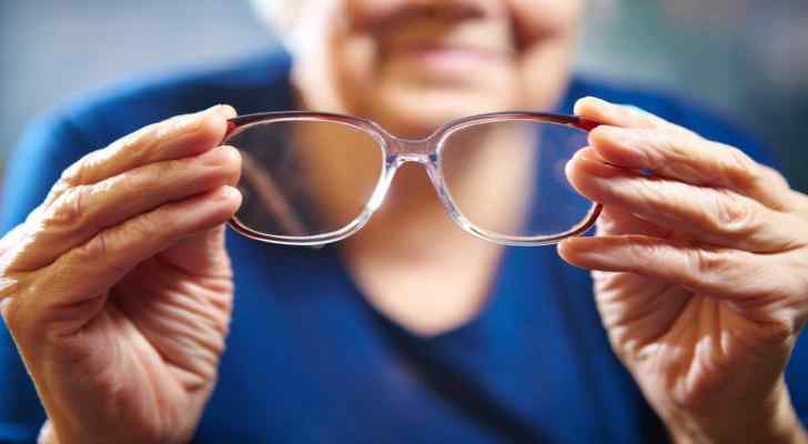 Macular Degeneration Causes, Symptoms, Signs and Treatment